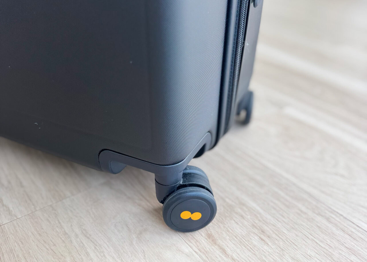 Level8 Luminous Textured Carry On wheels