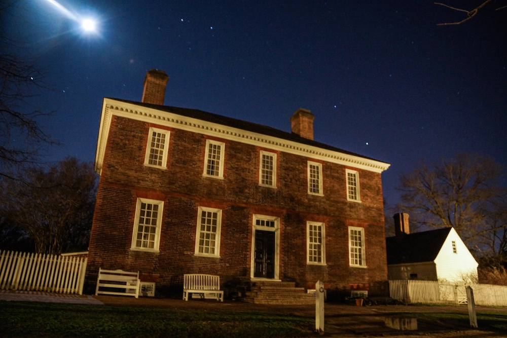 The Wythe House Williamsburg at night